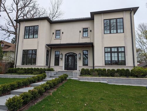 locust front of house 1